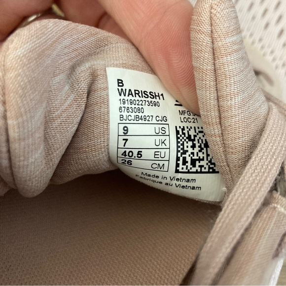 New Balance Women’s Fresh Foam Arishi V1 Charm - Picture 2 of 7